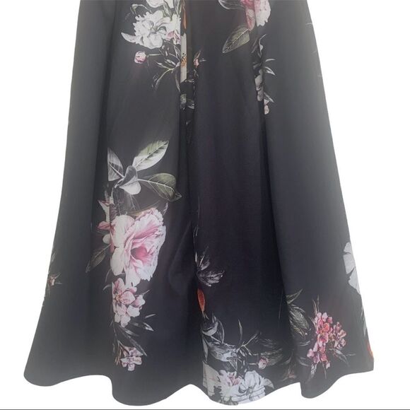 Boohoo NWT Black Floral Box Pleat Midi Skirt - Picture 7 of 7